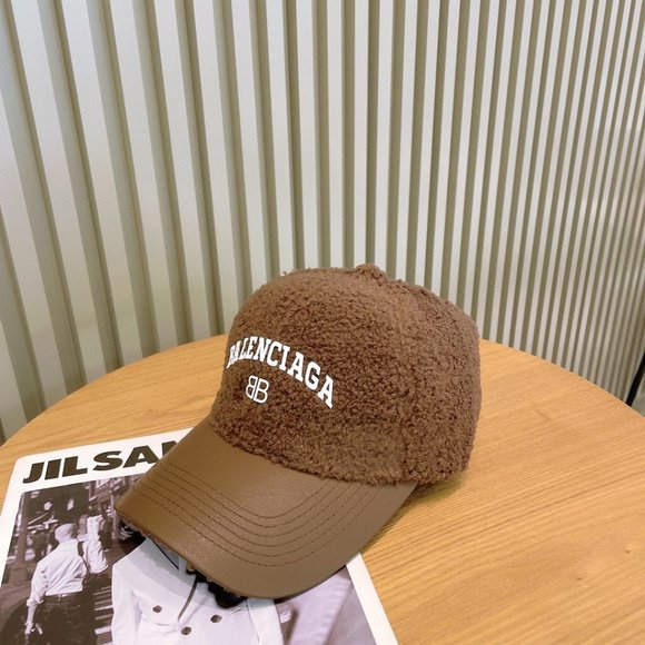 ?✨AUTHENTIC✨?Balenciaga hat main image 5